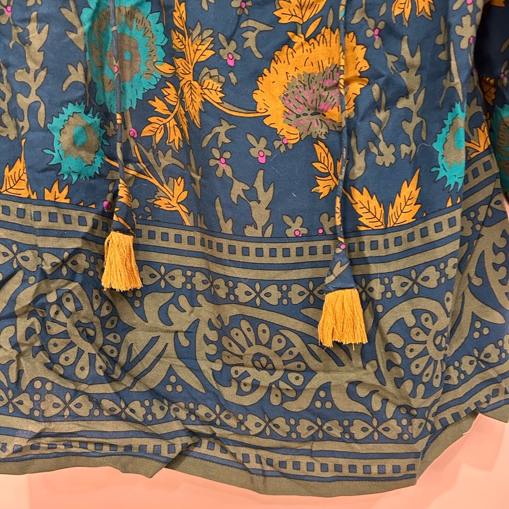 Natural Life Boho Floral Print Top in Blue and Green - Picture 3 of 5